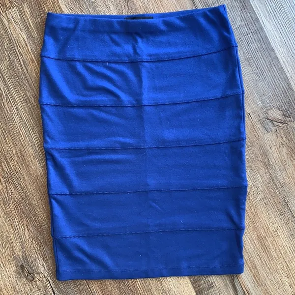 Forever 21 Royal Blue Pull On Pencil Skirt M - Image 2