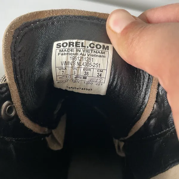 SOREL Brex Waterproof Lace Winter Fall Boot Sandy Tan Black Chunky Sole Size 7 - Image 10