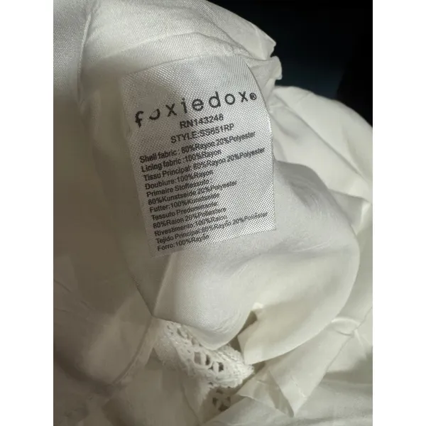 Foxiedox White Embroidered Lace Romper NWT Size L Cottagecore - Image 5