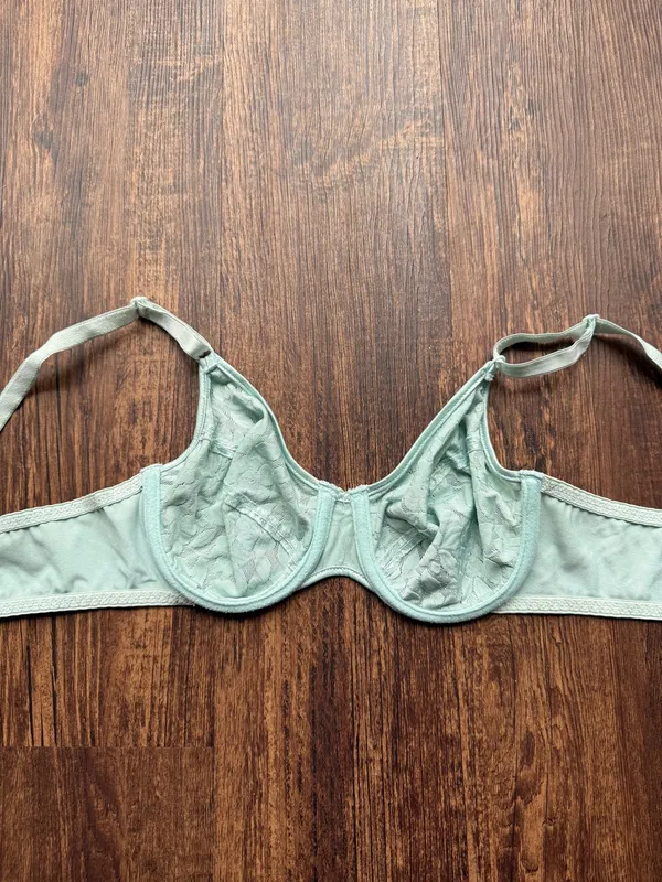 Vintage Women’s Maidenform Lace Sheer Floral Bra - Size 36B - Image 3