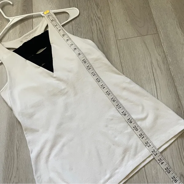 Beyond Yoga Tank Top caged v neck womens White (medium) activewear workout gym - Image 6