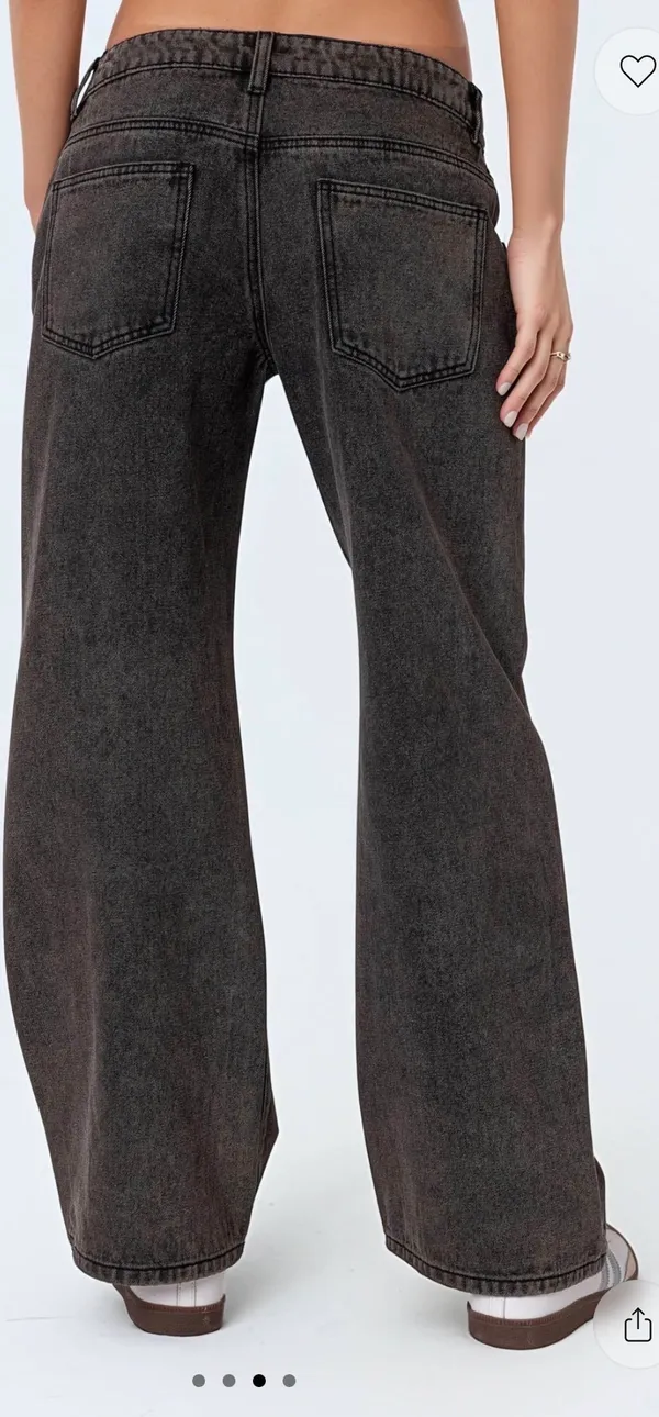 Edikted Petite Raelynn Low-Rise Jeans Washed S - Image 3
