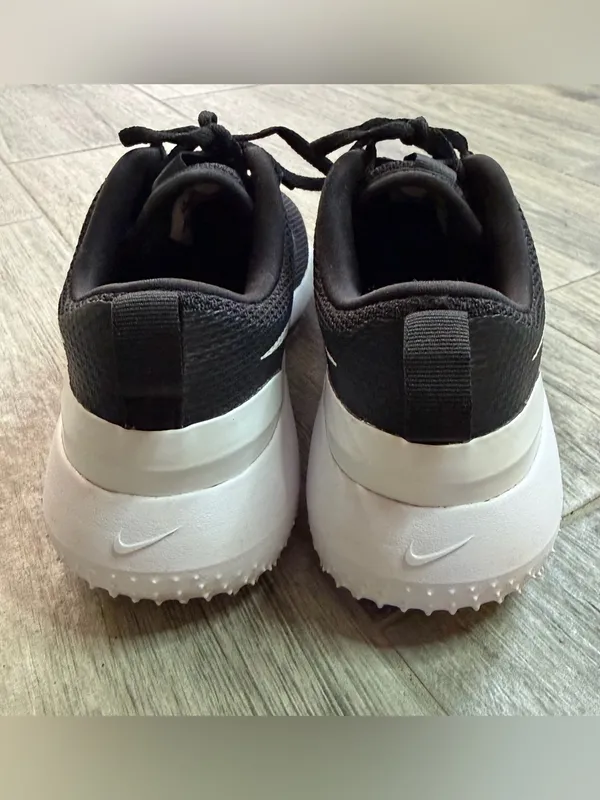 Women's Nike Roshe G Golf Shoe Size 8 Athletic Outdoor AA1851-002 - Image 2