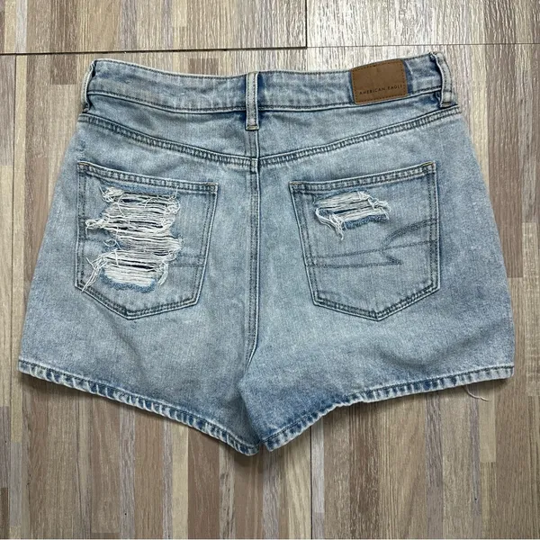 American Eagle Outfitters Ripped Denim Mom Jean Shorts, Size 4 - Image 5