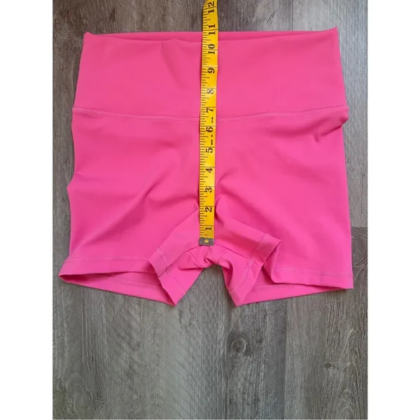 Princess Polly High Rise Scrunch Booty Shorts Pink US 6 - Image 7