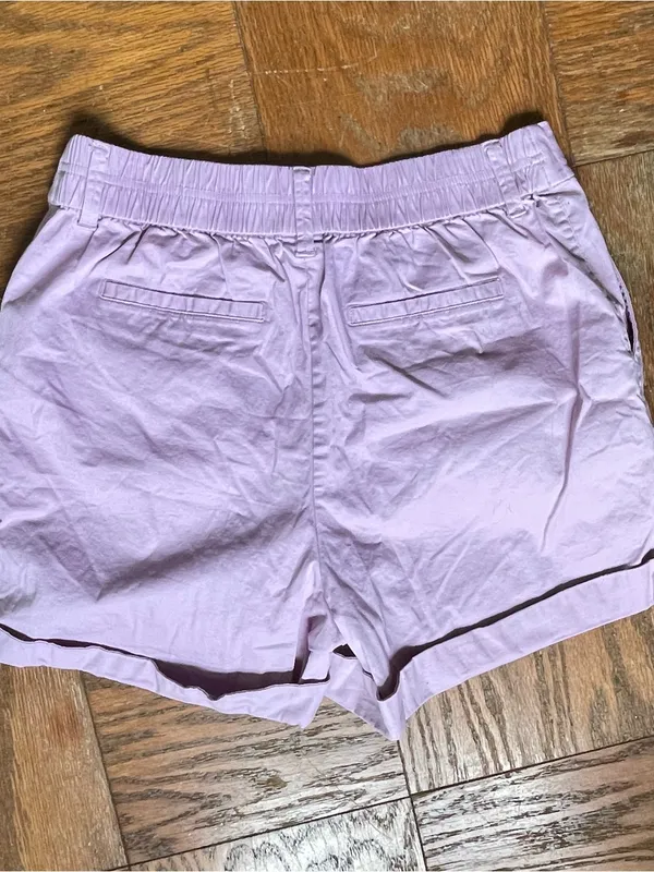 A New Day Purple lavender shorts women’s size Medium in excellent condition ~ Cottage Vibe - Image 5
