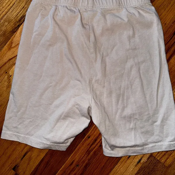 Nude tan White fox Biker shorts - Image 2