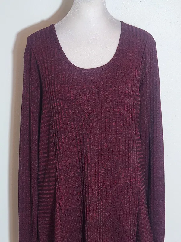 Maurices Burgundy and Black Ribbed Knit Tunic Size XL - Image 3