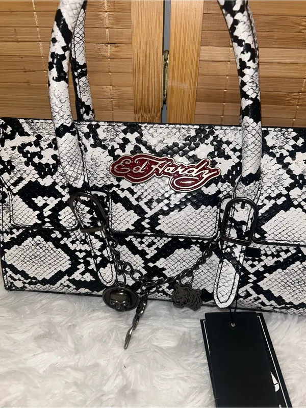 Ed Hardy Handbag Grey Snakeskin Charms Detachable cross body Strap purse NWT - Image 2
