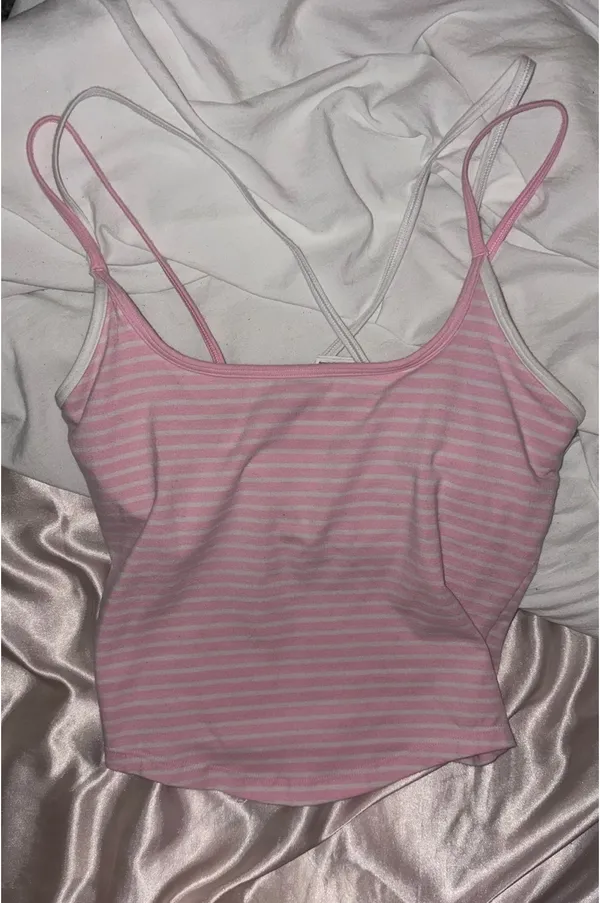PINK Victoria's Secret tank top - Image 2