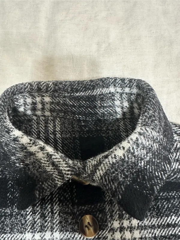 Flannel Black Size L - Image 4