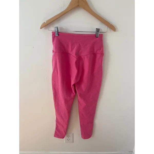 Beyond Yoga Pink High Waisted Leggings White Contrast Piping Womens Medium - Image 2