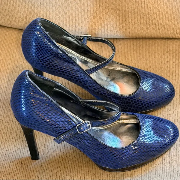 White House Black Market Bailey Snake Print Leather Heels - Image 3