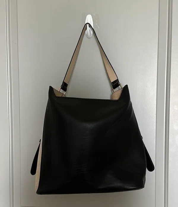 Great condition faux suede and faux leather, H&M shoulder bag, tan and black - Image 4