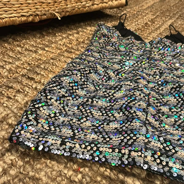 Superdown Revolve Sparkling Sequin Mini Dress Size Small - Image 11