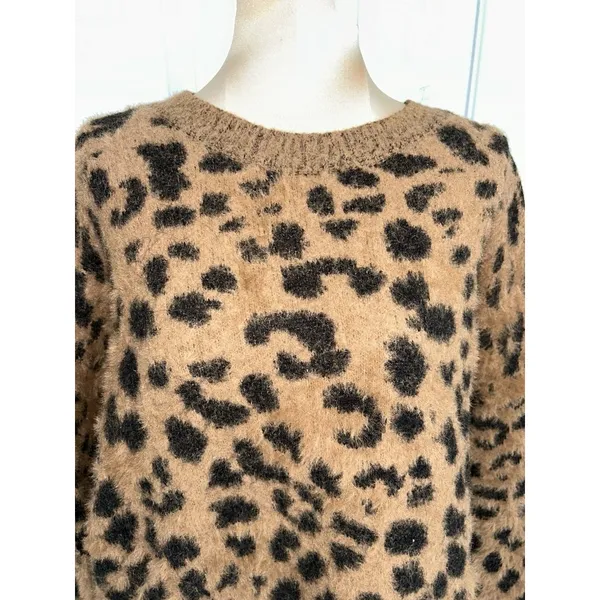 LUCCA Long Sleeve Crew Neck Brushed Knit Animal Print Sweater Size L - Image 2