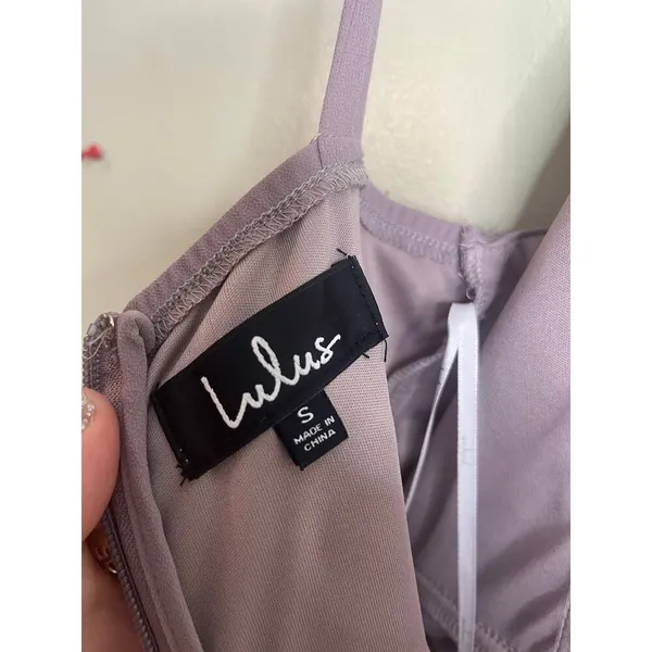 Lulus Air of Romance Mauve Maxi Dress halter neckline, seamed bodice, size small - Image 6