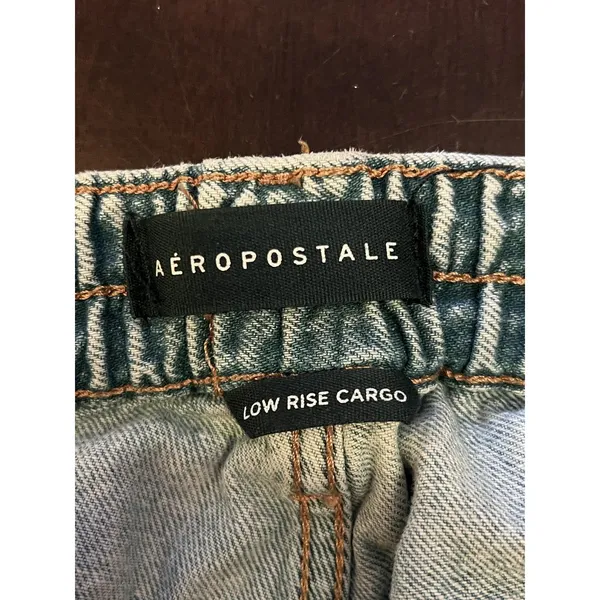 Aeropostale Low Rise Cargo Jeans Womens L Light Wash Blue Wide Leg Relaxed Denim - Image 12