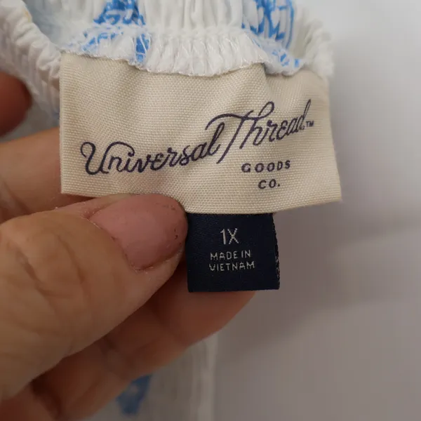 Universal Thread Blue Paisley Halter Maxi Dress White Smocked Back Plus Size 1X - Image 2