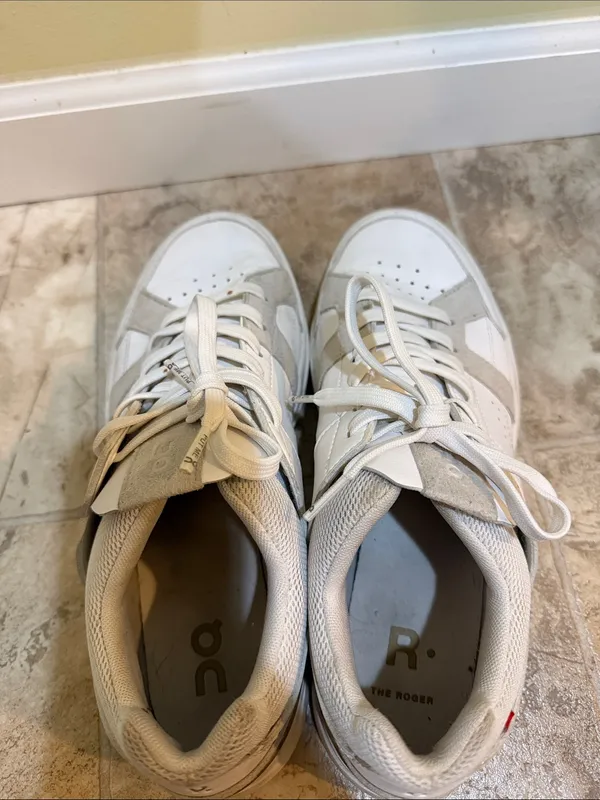 Women’s On Cloud The Roger Clubhouse Suede Leather Sneakers - Image 5