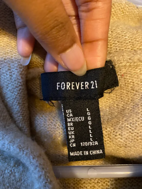 Fleece Sweater - Image 3