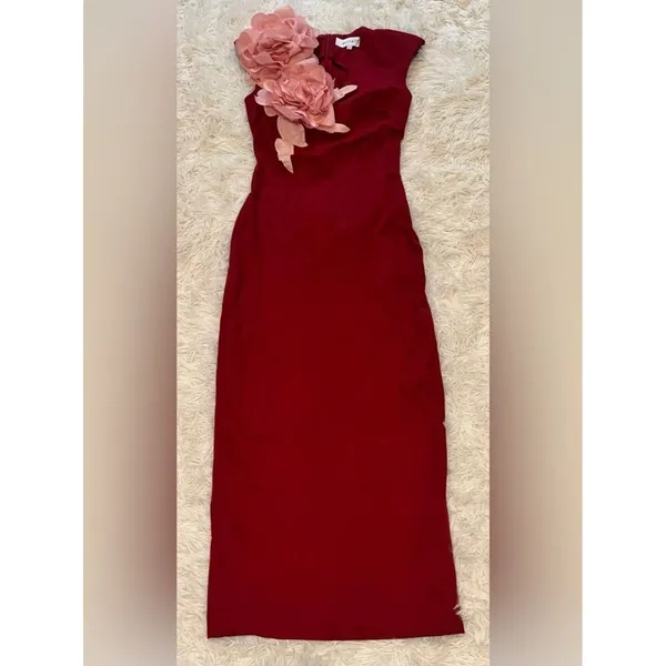 NEW Elliatt Zahara Floral Appliqué Sleeveless Red Midi Gown sz M - Image 5