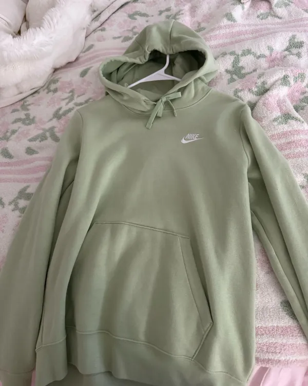 Nike Sweatshirt Hoodie - Image 2