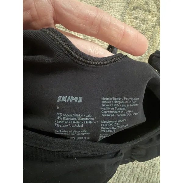 Skims Seamless Sculpting Bodysuit Onyx Sz M NIB NWT $70 - Image 6