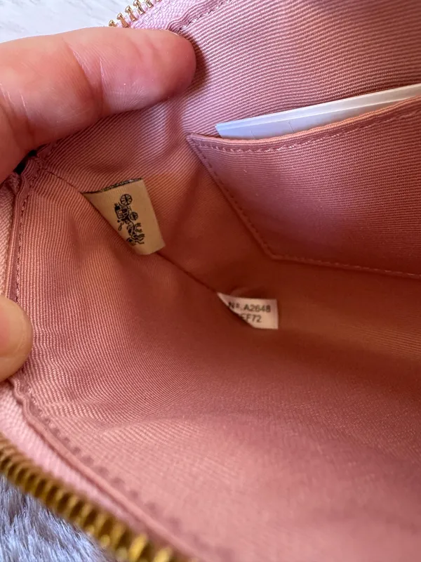 NWT Coach CEF72 Corner Zip Wristlet Signature Canvas with Charm Gold Powder Pink - Image 6