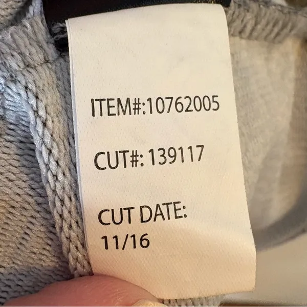Torrid Charcoal Gray‎ Knit Midi Skirt Size 1 - Image 8