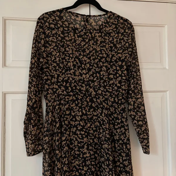 Tommy Hilfiger Crossover Hem Black Tan Floral Midi Dress‎ Sheer Chiffon Size 8 - Image 14