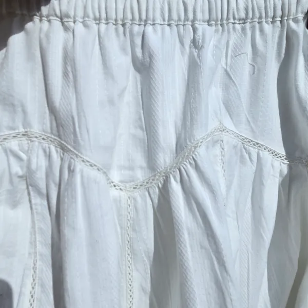 White Cotton & Lace Mini Skirt Medium - Image 4