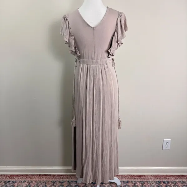 Baltic Born Jennifer Deep V Maxi Dress Small Taupe Crochet Flutter Sleeve Boho L - Image 4