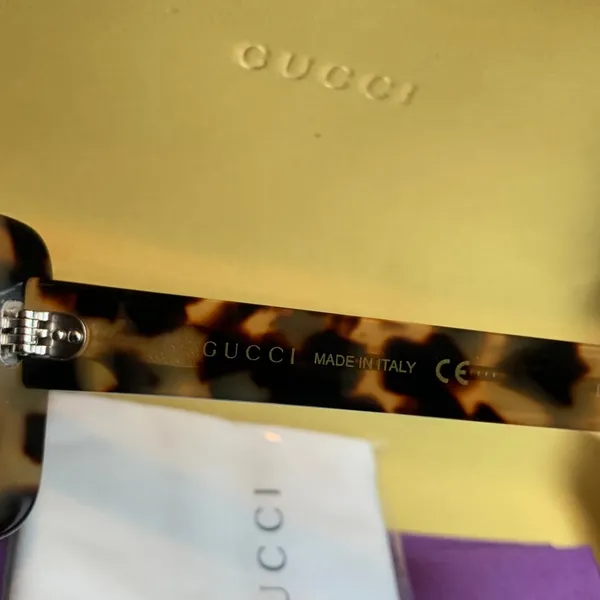 Authentic GUCCI 48mm Rectangular Tortoise Acetate sunglasses - Image 13
