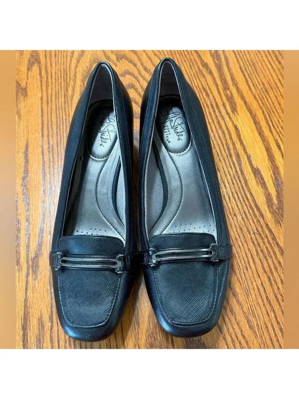 Life Stride Soft System Black Heeled Loafers With Horse Bit 9W - Image 5