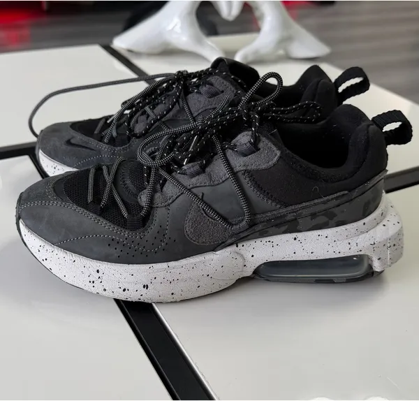 Nike Air Max Viva - Black/Dark Smoke Grey-Camo (Women's US Size 7.5) - Image 3