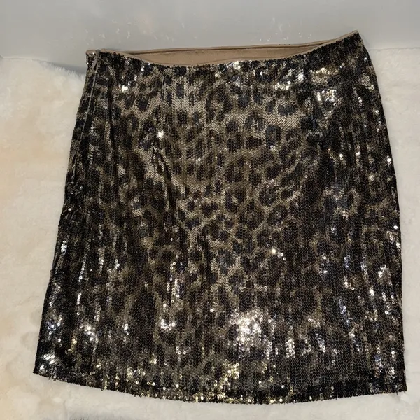 Altar'd State Leopard Sequin Mini Skirt Women’s S Small Brown Tan Black - Image 5