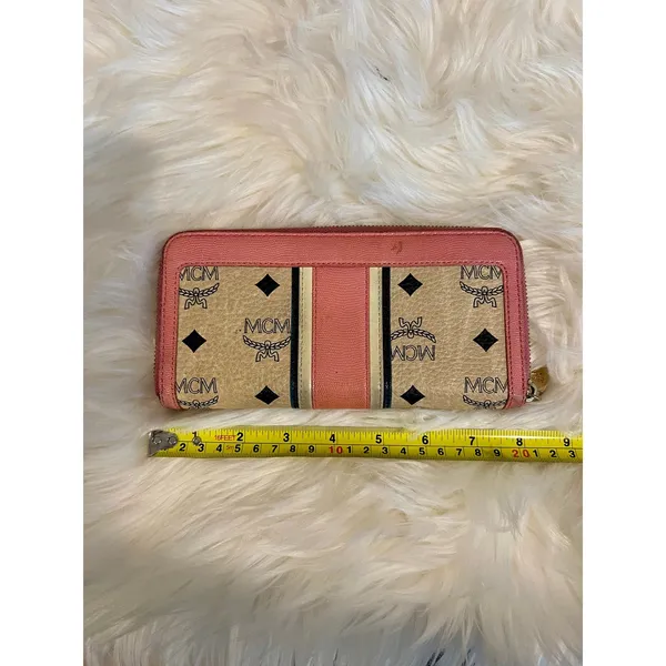 MCM Visetos Studded Continental Wallet Authentic Pink & Ivory Leather 8"x4" EUC - Image 10