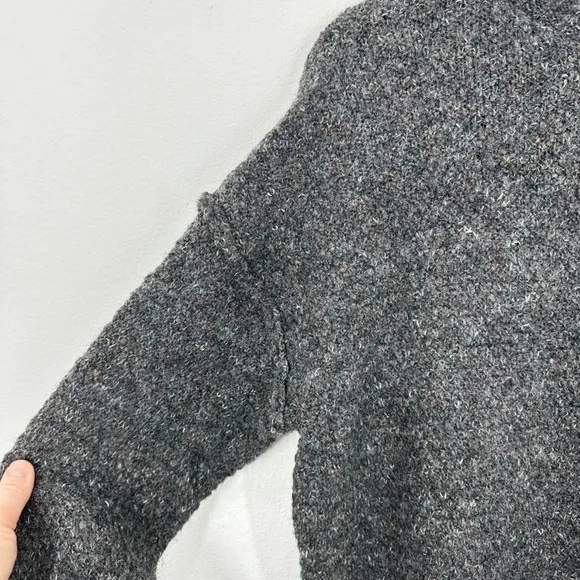 Blu Pepper Gray Knit Mockneck Sweater Women's‎ Small Casual Winter Chunky Knit - Image 3