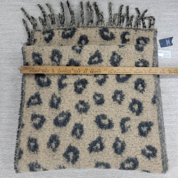 Abercrombie & Fitch Leopard Fringe Scarf Wide Black Tan Two Toned Animal Print - Image 11