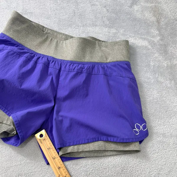 REI Co-op Active Pursuits 2-in-1 Shorts Women's Small S Purple Grey Layered - Image 8