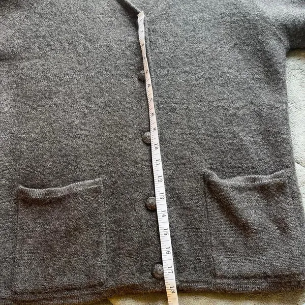 Vintage Herman Geist grey button-up wool cardigan sweater front pockets sz small - Image 7