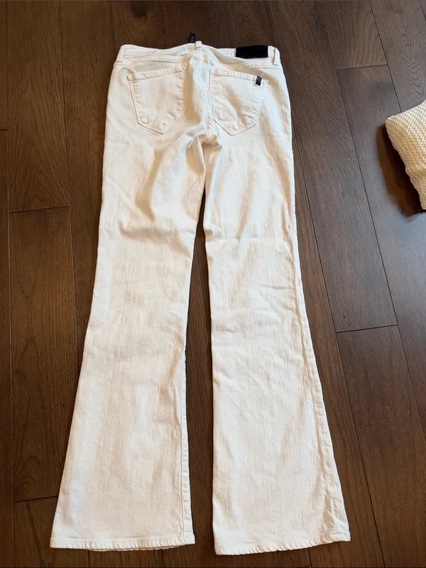 !it jeans Diva White Flare Jeans Size 29 - Image 8