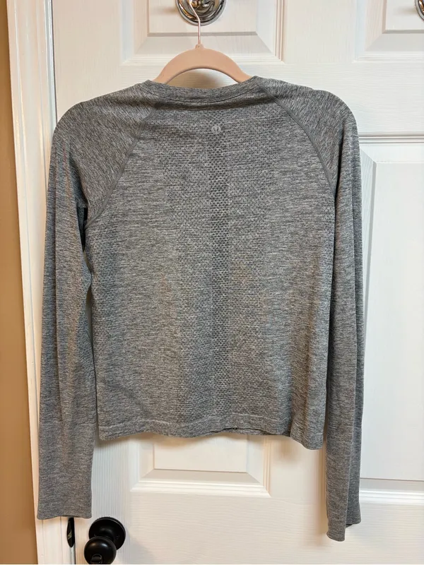 Lululemon Swiftly Tech LS - Image 2