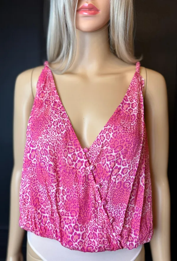 NWT  Pink Leopard Print Bodysuit - Image 3