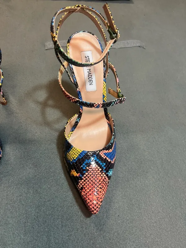 Steve Madden Multi-Color Snakeskin Pointed Toe Ankle Strap Pumps Size 9M - Image 4