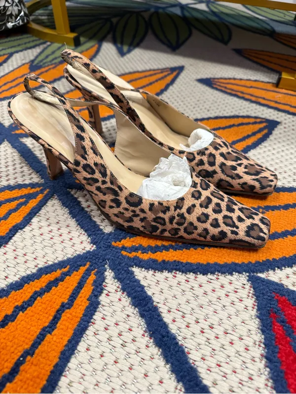 Karen Scott Leopard Print Slingback Mules in Brown and Black - Image 2