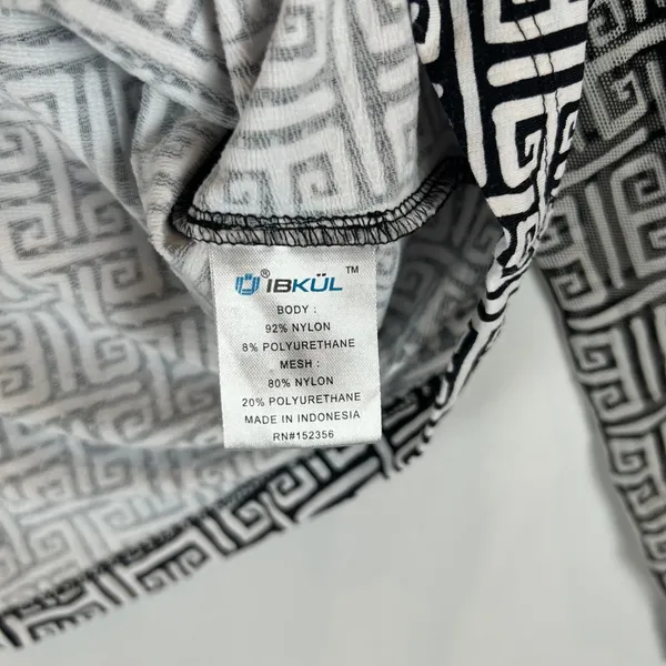 IBKUL Womens Small Black White Greek Key Quarter Zip Sun Shirt Long Sleeve UPF50 - Image 4