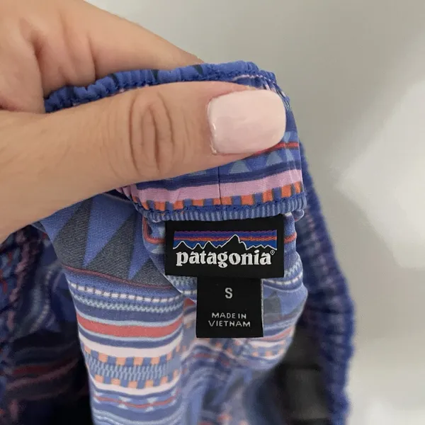 Patagonia Size S Women’s Barely Baggies Shorts 2” Inseam Print Purple - Image 5