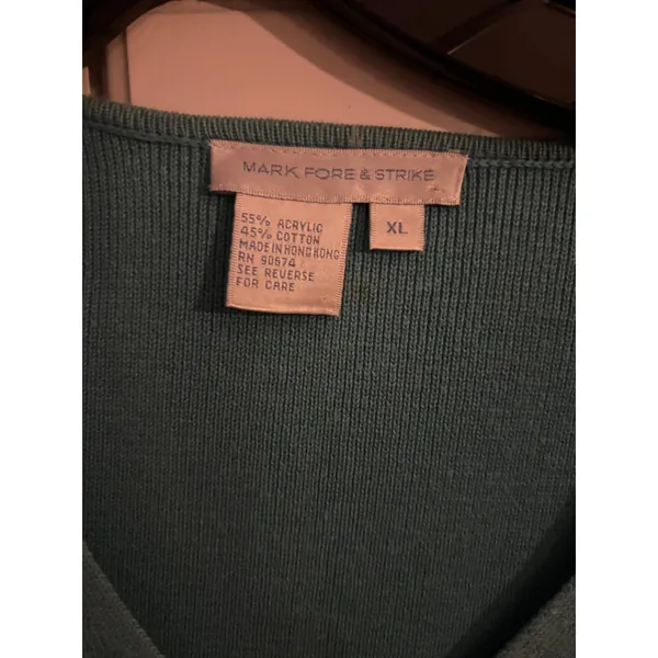 Mark Fore & Strike Women's XL Turquoise V Neck Knit‎ Sweater w/ Button Detail - Image 4